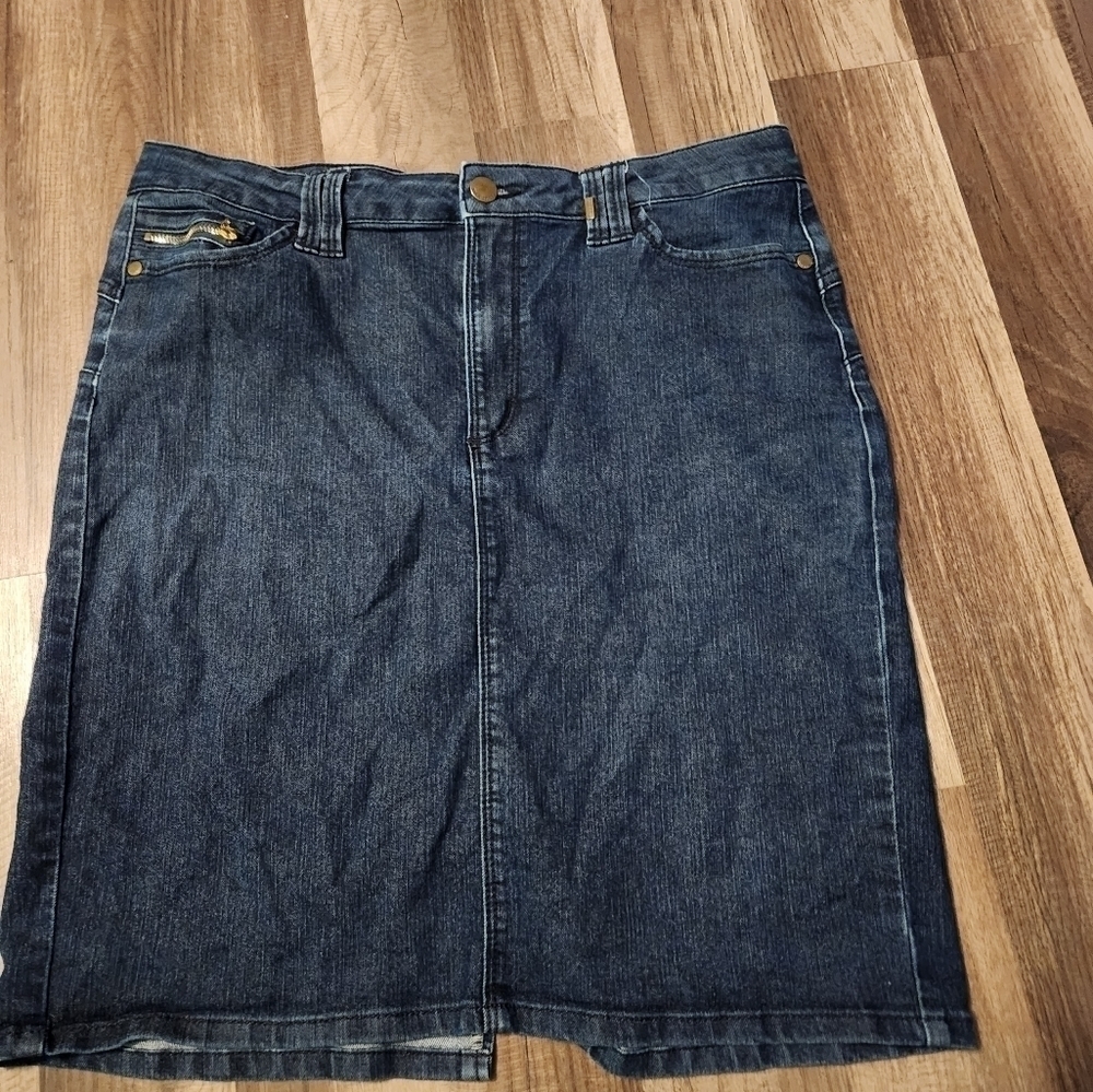 Max Jeans Denim Skirt size 8